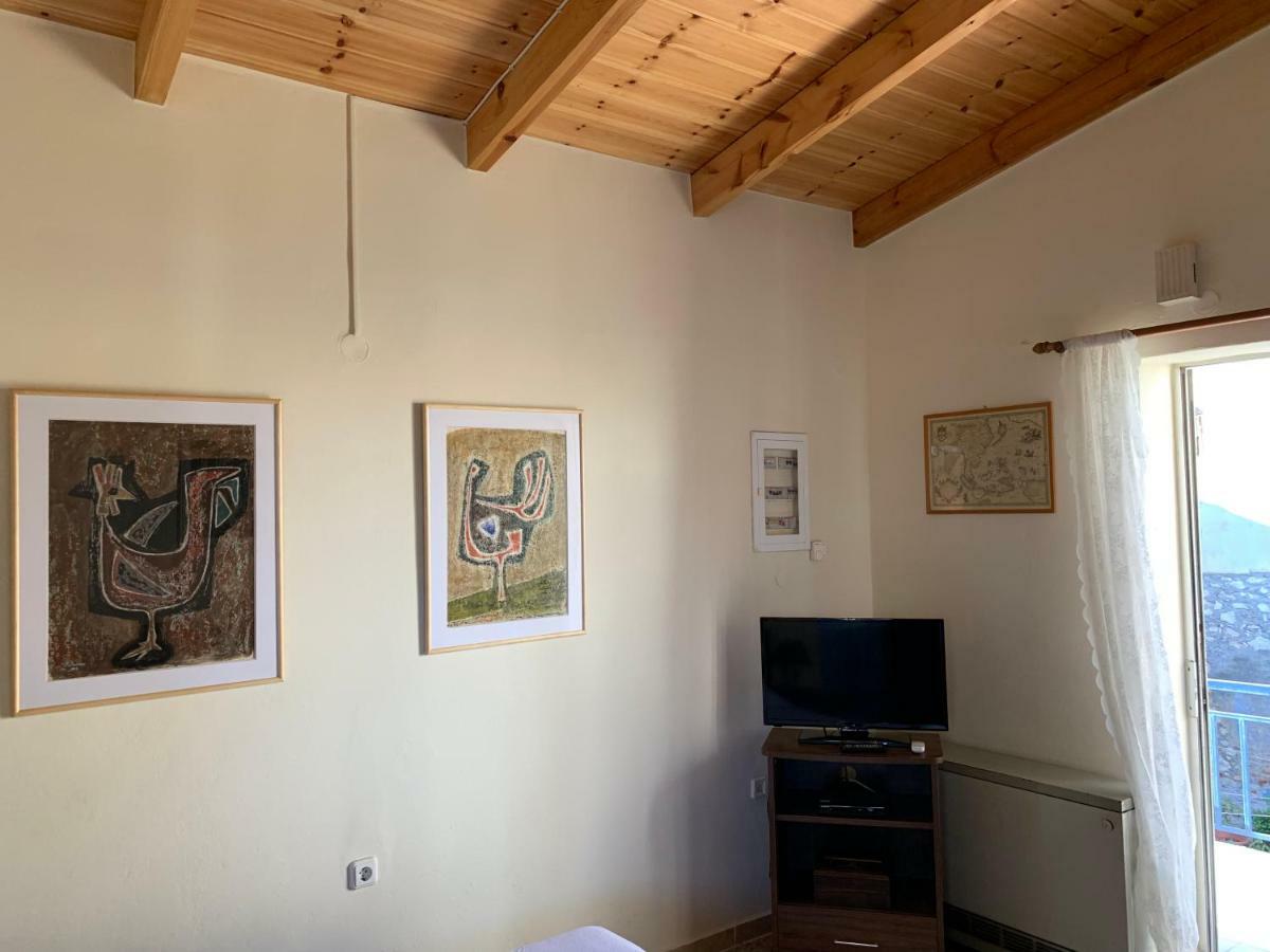 Cozy One-Bedroom Apartment In Halepa, Chania Ханья Экстерьер фото